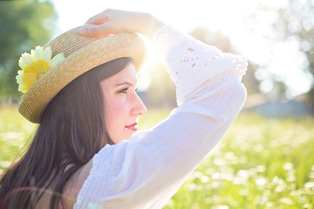 Common Skin Problems a Primary Care Doctor Can Treat 4 Skin care routine items, representing common skin problems a primary care doctor can treat